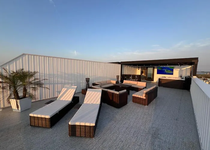 Getaway North - Ocean View Sky Lounge, Hot Tub, Game Holiday home Ocean City