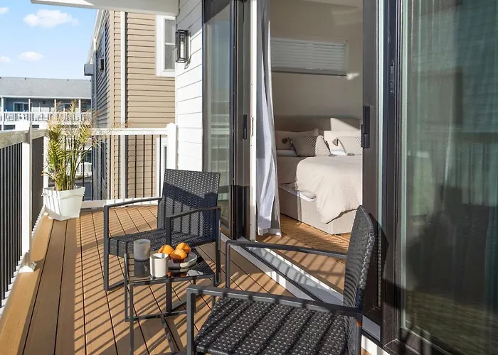 Getaway North - Ocean View Sky Lounge, Hot Tub, Game Holiday home Ocean City