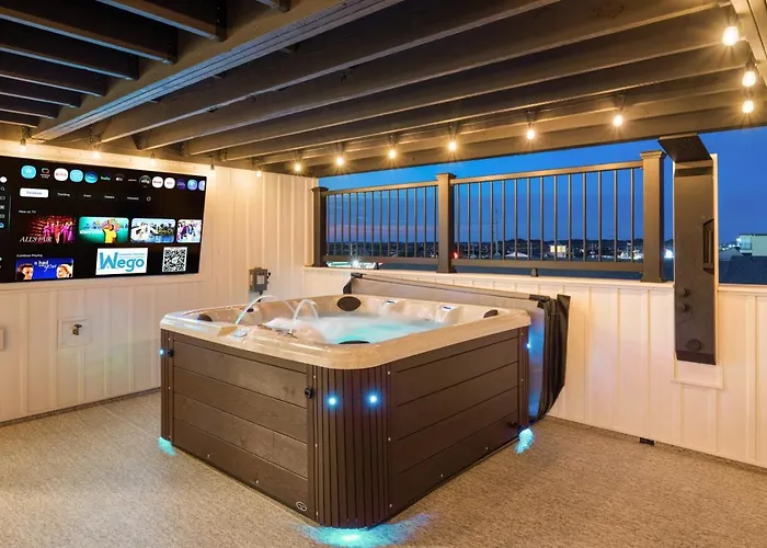 Getaway North - Ocean View Sky Lounge, Hot Tub, Game * Ocean City